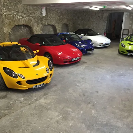 Du Pont Vieux Hotel 3*