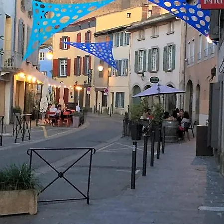 Szálloda Du Pont Vieux, Au Pied De La Cite