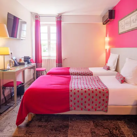 Du Pont Vieux, Au Pied De La Cite 호텔 3*