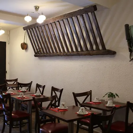 Du Pont Vieux Ξενοδοχείο Καρκασόν