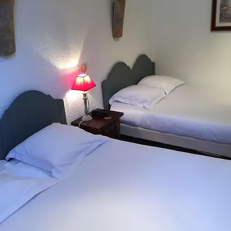 Du Pont Vieux Szálloda Carcassone