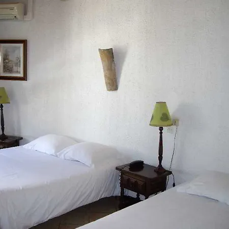 Du Pont Vieux Hotell Carcassonne